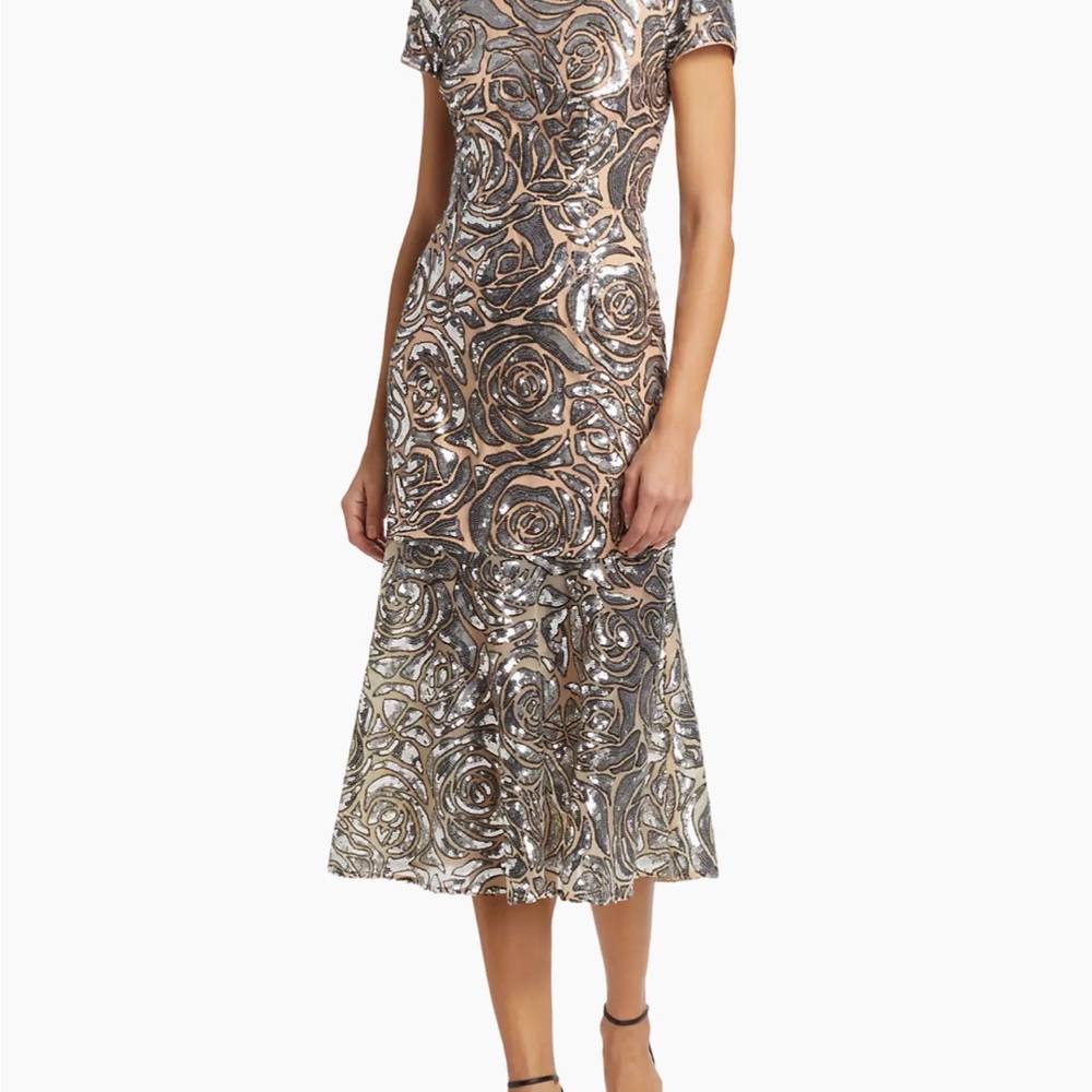 Milly

Tahlia Floral Sequined Midi-Dress